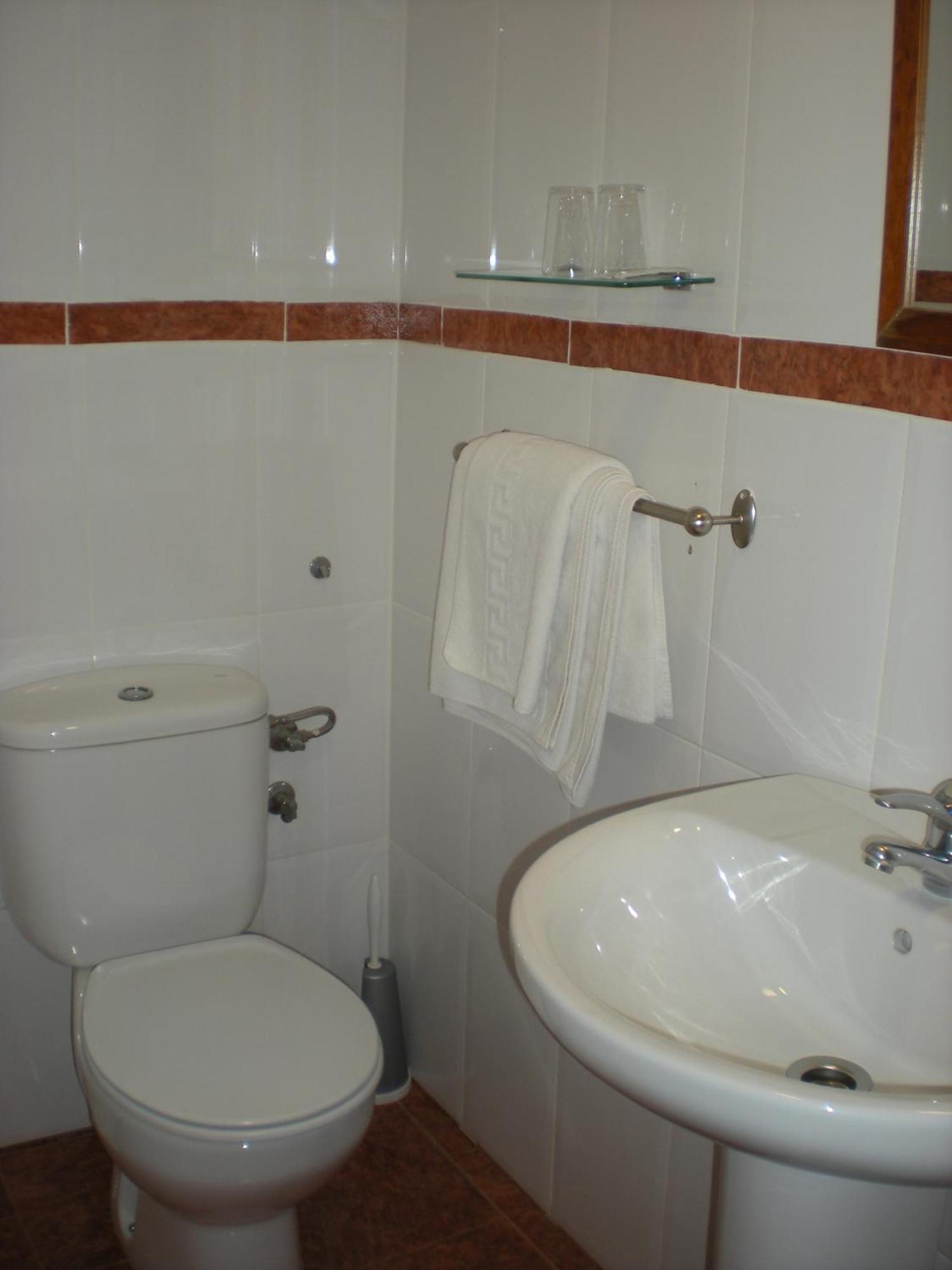 Hostal La Hispanidad Málaga Extérieur photo