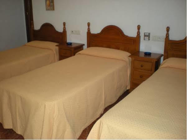Hostal La Hispanidad Málaga Extérieur photo